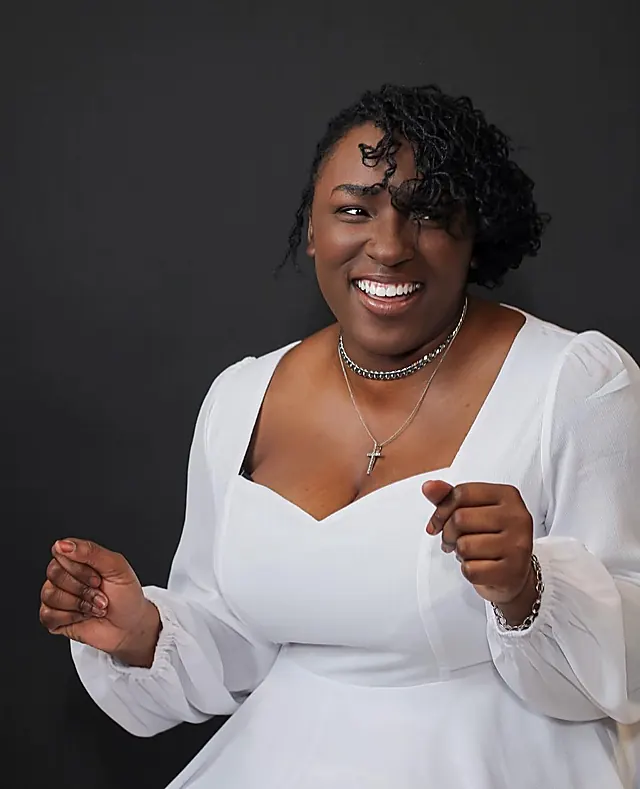 Leyna Photography, photographed by Leyna Photography